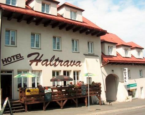 Hotel Haltrava Klenci pod Cerchovem Exteriör bild